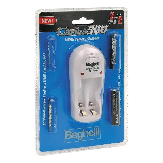 Compact charger for 2 NiMH batteries in kit with 2 AA and 2 AAA