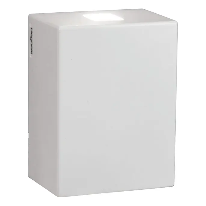 LED fixtures for localized lighting