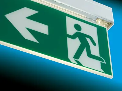 EXIT PRO, la nuova gamma per la segnaletica di sicurezza