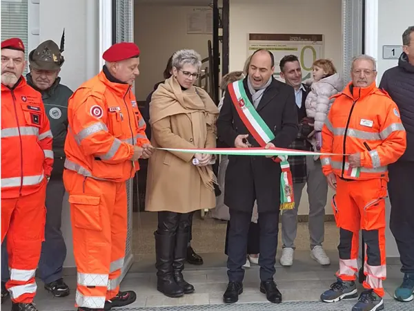 Montemurlo inaugura il nuovo palazzo comunale: efficienza, sicurezza e luce intelligente